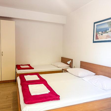 Niko Apartments Drvenik  Eksteriør bilde